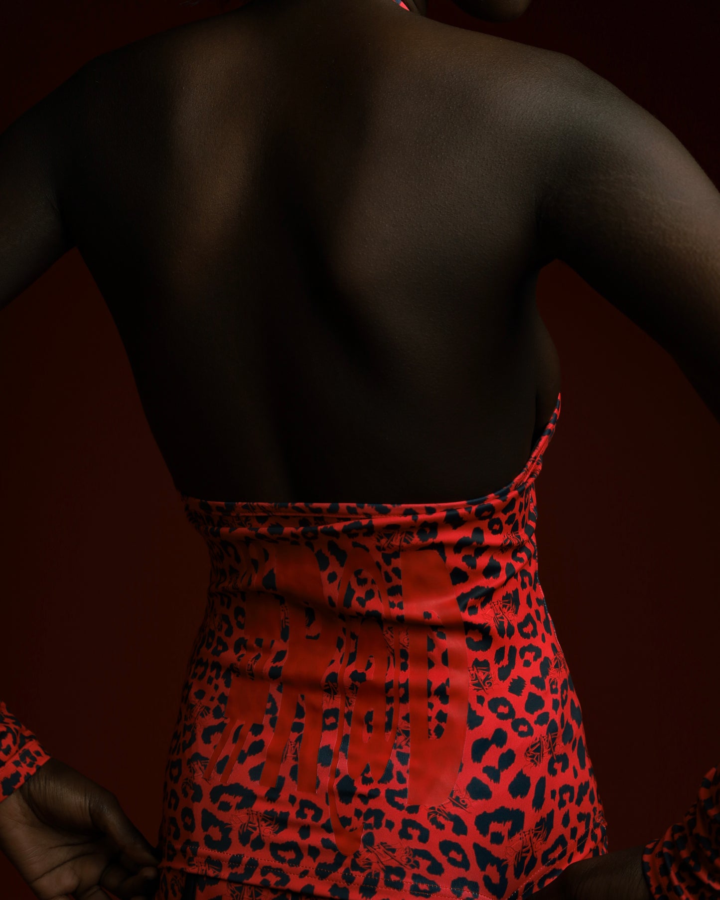 LEAPORD STRING TOP/ ARM WARMERS SET